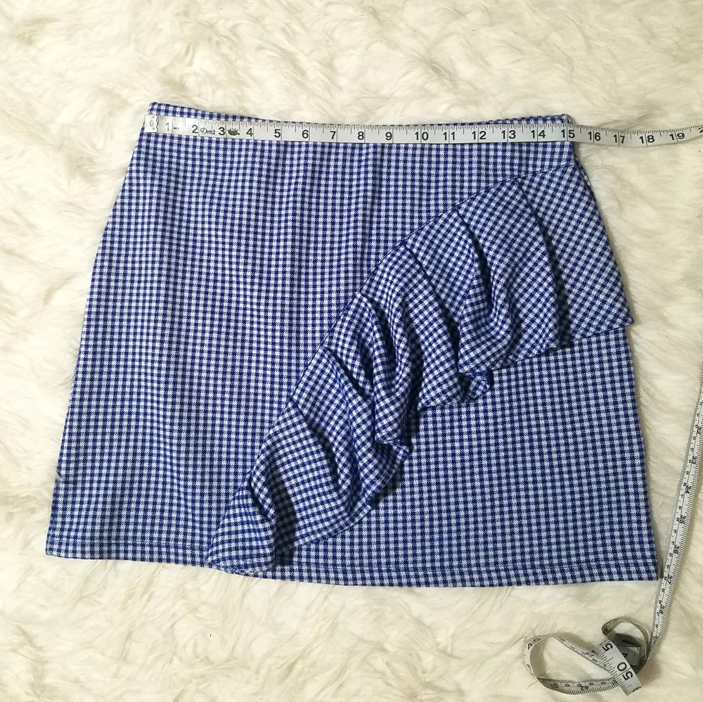 TopShop Ruffled Skirts - Picture 6 of 8